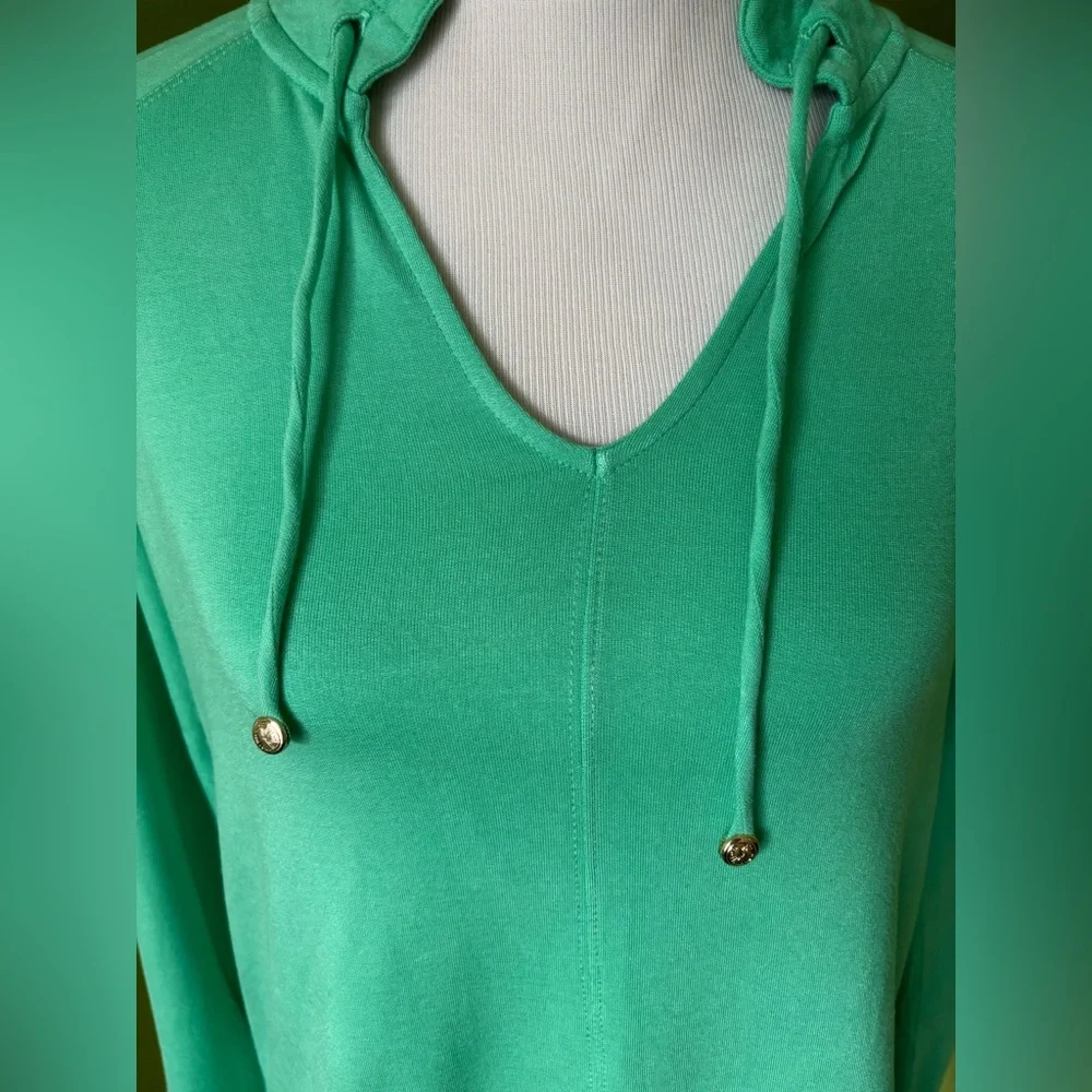 Lilly Pulitzer Luxletic Long Sleeve Pullover - Picture 2 of 6